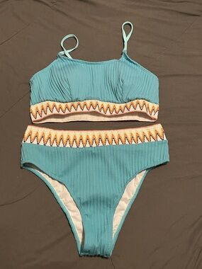 Girls Aqua Ribbed Two-Piece One-Piece Swimsuit with Zigzag Trim